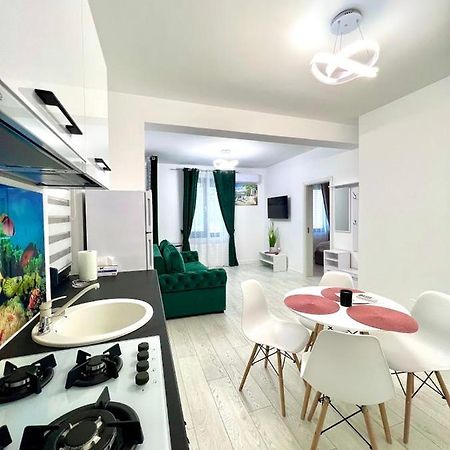 Vladimir Residence Mamaia Nord Năvodari Kültér fotó